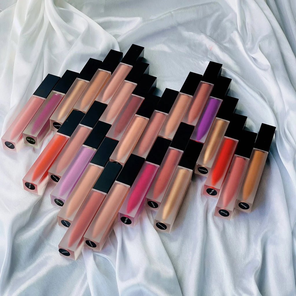 Wholesale Custom Logo Long Lasting Velvet Make up Vendor Nude Vegan Lipstick Waterproof Private Label Liquid Matte Lip Stick