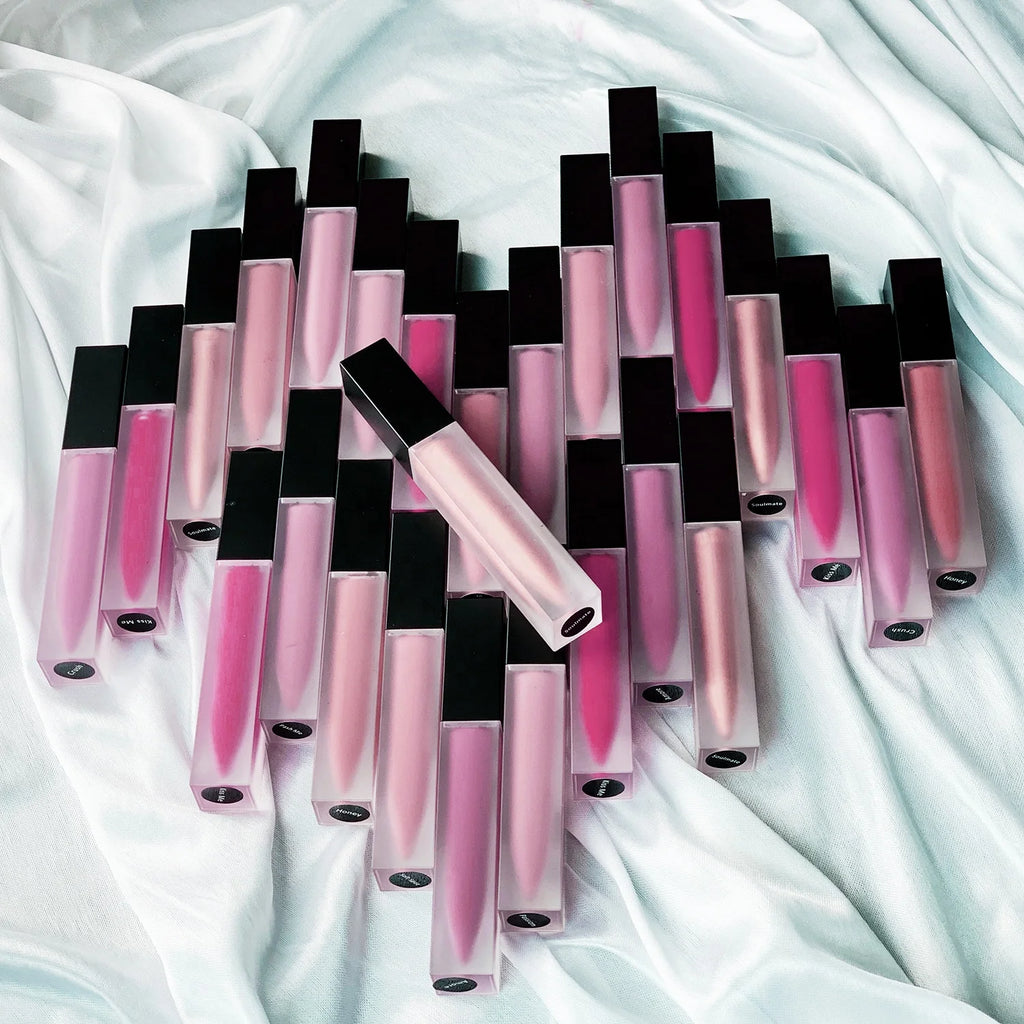 Wholesale Custom Logo Long Lasting Velvet Make up Vendor Nude Vegan Lipstick Waterproof Private Label Liquid Matte Lip Stick