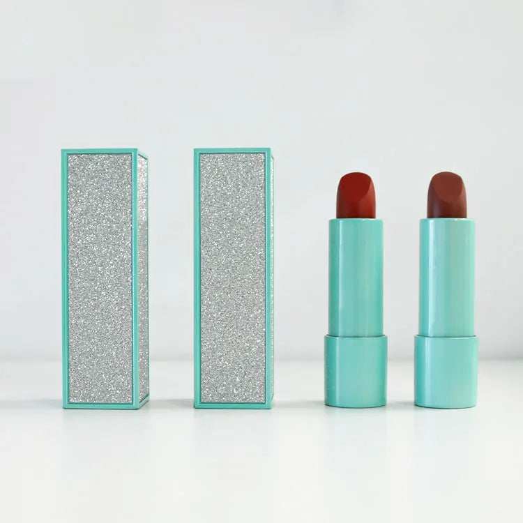 Wholesale Private Label Vegan Lipstick Velvet Matte Finish Waterproof and Lasting Makeup with Mineral Ingredients